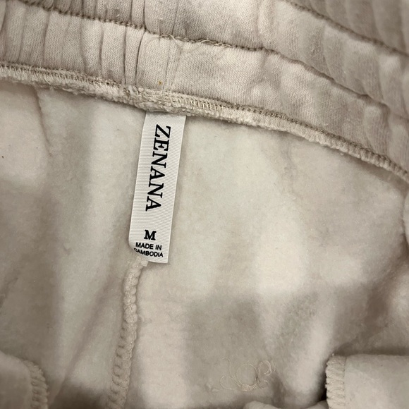 Riverbabe threads crop top sweat outfit. Size medium - Picture 3 of 4